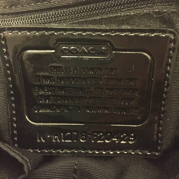 Authentic Coach Signature Stripe Tote, never used! - Picture 4 of 4